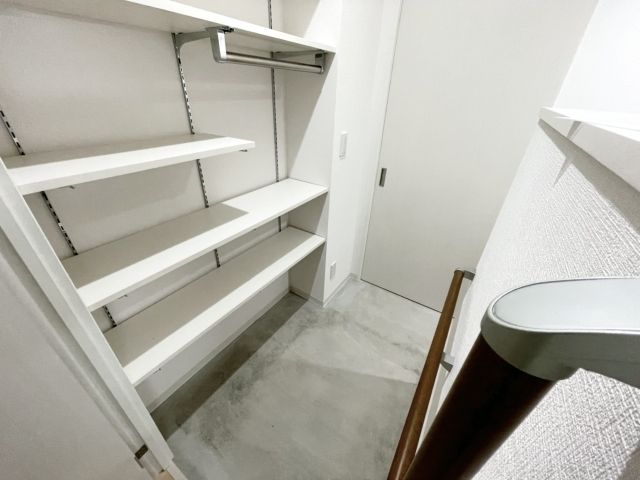 土間収納・シューズクローク.jpg